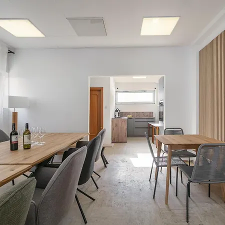 דירה Brixen Alpin Living Alle בריקסן אים טהלה